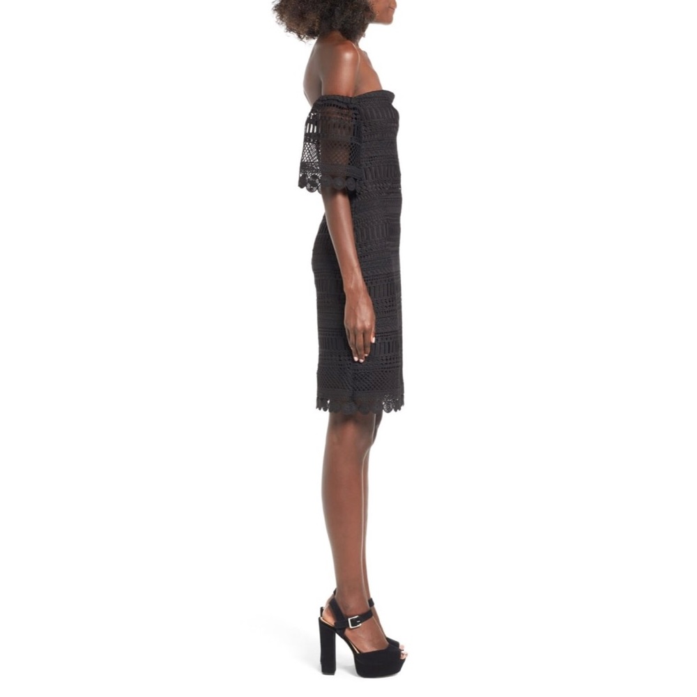 Leith Off the Shoulder Lace Dress - Picture 3 of 5